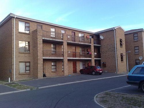 To Let 2 Bedroom Property for Rent in Ferndale Western Cape